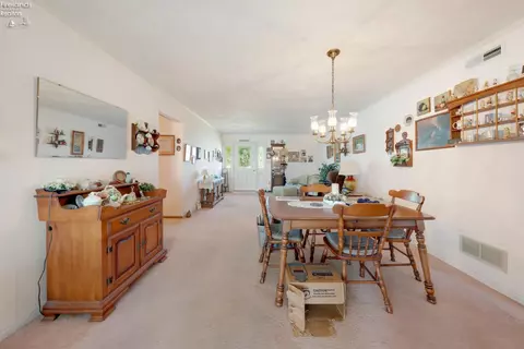 Dining - 2217 Meter Rd, Marblehead, OH 43440 photo 1 of 4