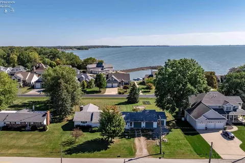 View/Area - 2217 Meter Rd, Marblehead, OH 43440 photo 2 of 18