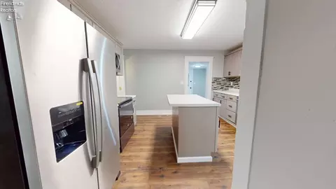 Kitchen - 620 Dale Ave, Willard, OH 44890 photo 1 of 3