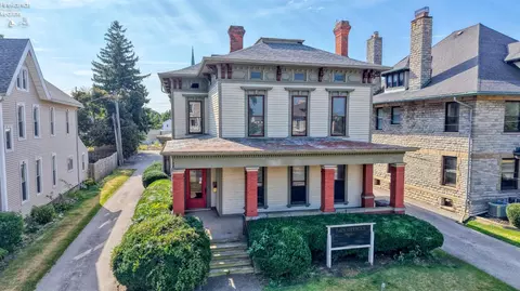 516 W Washington St, Sandusky, OH 44870