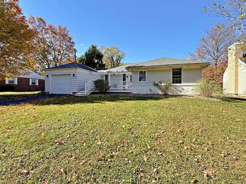 137 Hampden Park, Tiffin, OH 44883