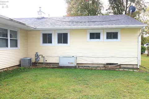 13 Spring St, Norwalk, OH 44857 photo 25