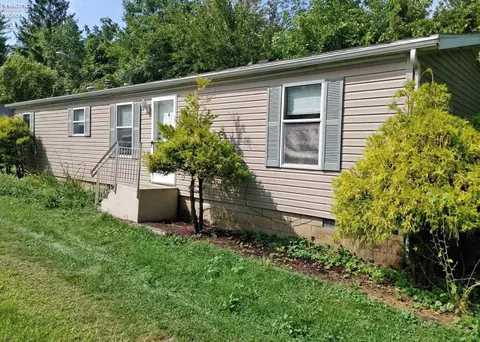 7319 E Harbor Rd, Marblehead, OH 43440