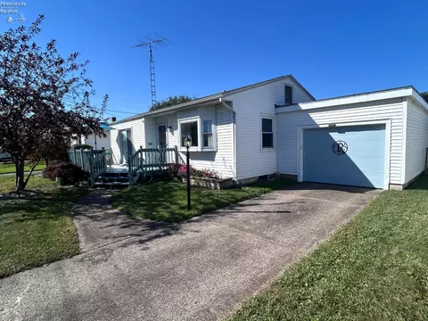 2219 Karl Ann, Sandusky, OH 44870
