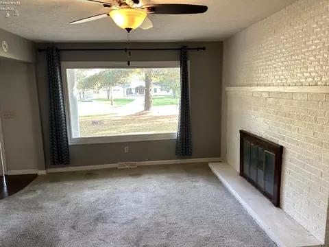 411 Lakeshore Dr, Willard, OH 44890 photo 16
