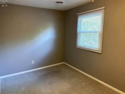 411 Lakeshore Dr, Willard, OH 44890 photo 26