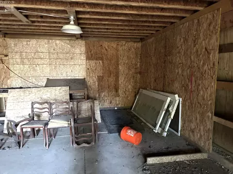 411 Lakeshore Dr, Willard, OH 44890 photo 39