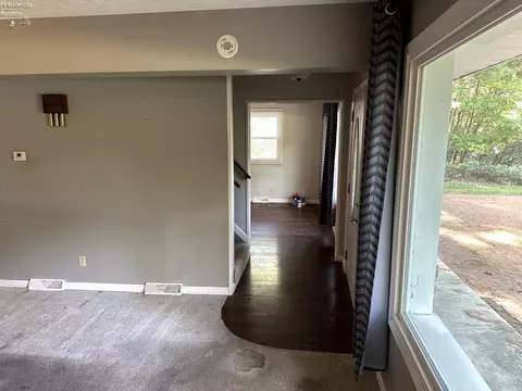 411 Lakeshore Dr, Willard, OH 44890 photo 17