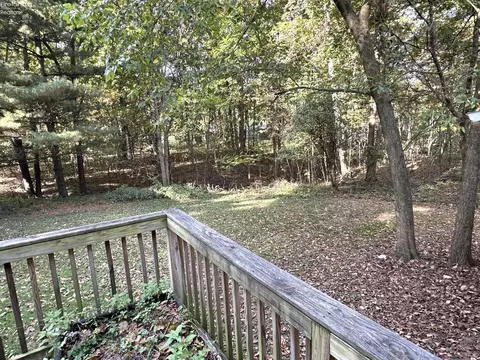 411 Lakeshore Dr, Willard, OH 44890 photo 9