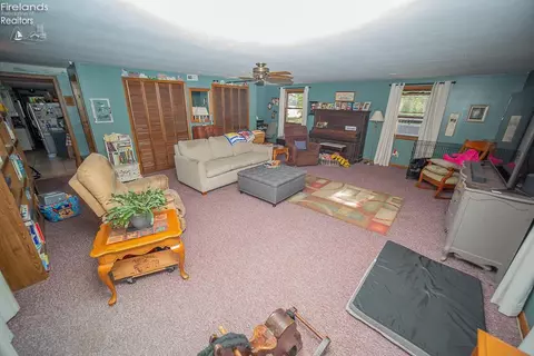 9708 Harrison Rd, Wakeman, OH 44889 photo 31