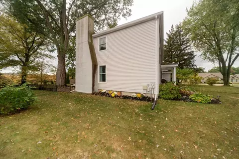 3012 Margo St, Huron, OH 44839 photo 5