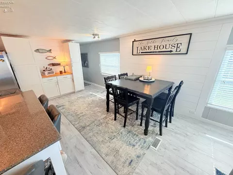 Dining - 1600 N Buck Rd #6, Marblehead, OH 43440 photo 1 of 3