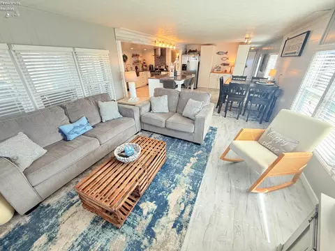 Living - 1600 N Buck Rd #6, Marblehead, OH 43440 photo 2 of 2