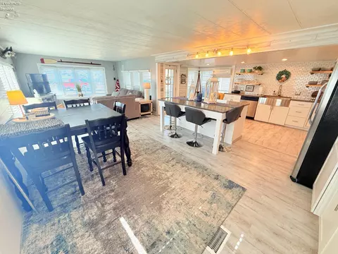 Other - 1600 N Buck Rd #6, Marblehead, OH 43440 photo 5 of 8