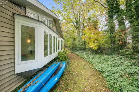 Exterior - 212 E Seventh St, Lakeside, OH 43440 photo 6 of 8