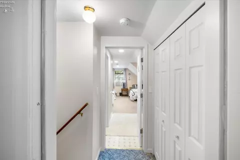 Entry Way - 212 E Seventh St, Lakeside, OH 43440 photo 4 of 6