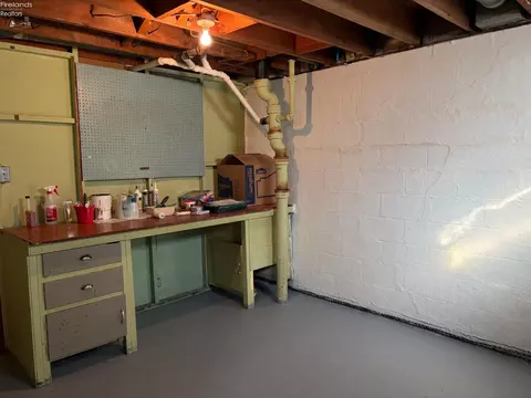 39 Cherry St, Tiffin, OH 44883 photo 23