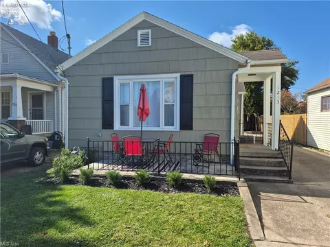1213 Sycamore, Sandusky, OH 44870