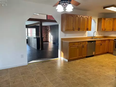 4201 Fox Ave, Clyde, OH 43410 photo 9
