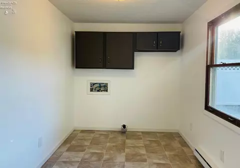 4201 Fox Ave, Clyde, OH 43410 photo 21