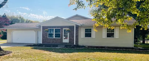 4201 Fox Ave, Clyde, OH 43410