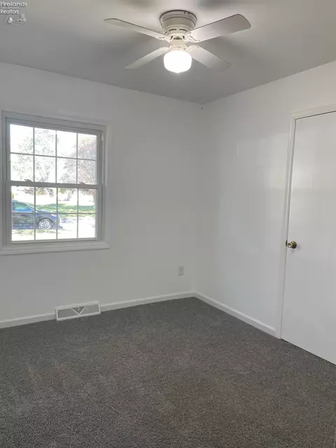 4201 Fox Ave, Clyde, OH 43410 photo 19