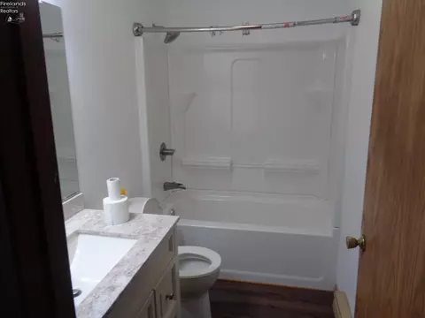 Bath - 590 W Emerald St, Willard, OH 44890 photo 1 of 1