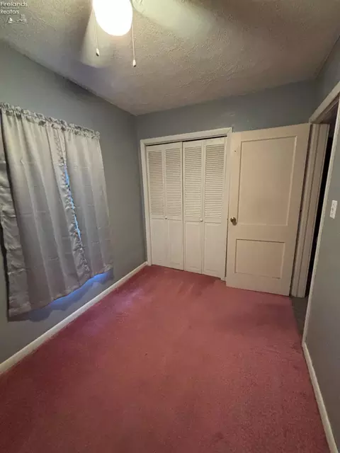 Bedroom - 606 Park St, Willard, OH 44890 photo 5 of 5