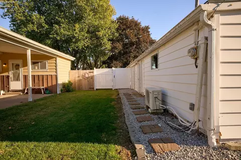 116 Douglas Dr, Sandusky, OH 44870 photo 5