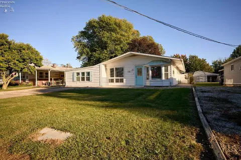 116 Douglas Dr, Sandusky, OH 44870 photo 6
