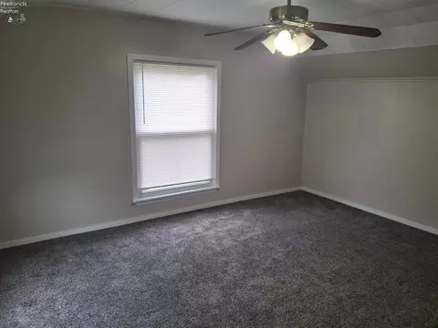 Bedroom - 517 W Maple St, Willard, OH 44890 photo 1 of 3