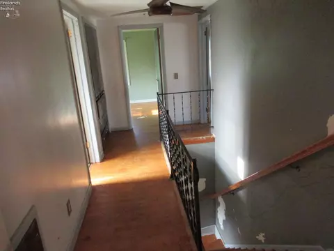 Entry Way - 710 Ash St, Willard, OH 44890 photo 1 of 1