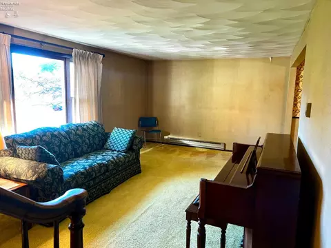 3719 Hoffman, Sandusky, OH 44870 photo 8