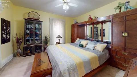 Bedroom - 4625 Us Hwy 224 W, Willard, OH 44890 photo 4 of 13