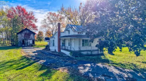 4365 N Greenfield Rd, Willard, OH 44890 photo 3