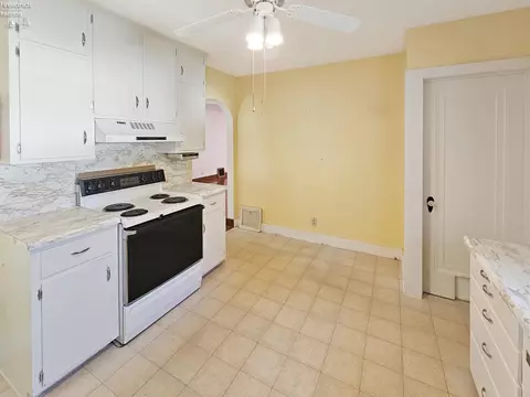 248 Ott St, Clyde, OH 43410 photo 36