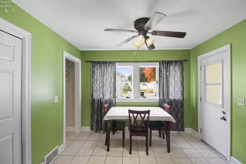 Dining - 145 White St, Clyde, OH 43410 photo 3 of 3