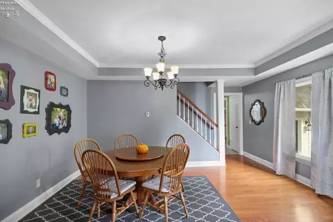 Dining - 145 White St, Clyde, OH 43410 photo 1 of 3