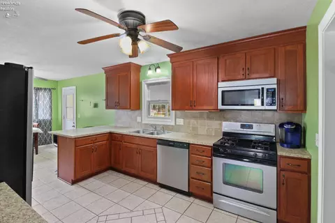 Kitchen - 145 White St, Clyde, OH 43410 photo 1 of 4