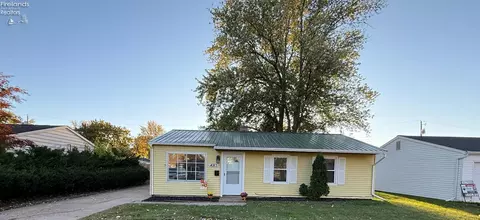 4913 Lisbon Cir, Sandusky, OH 44870