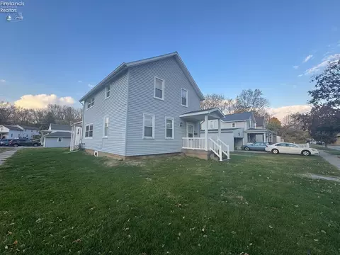 320 Tiffin St, Fremont, OH 43420