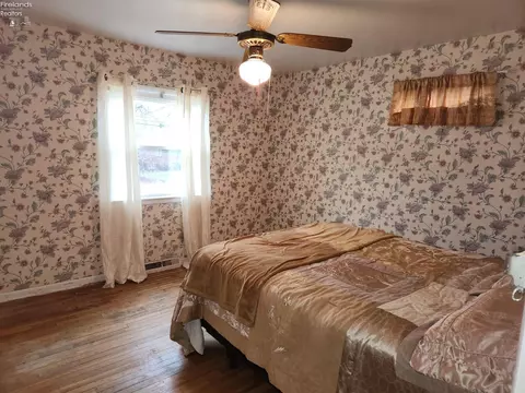 Bedroom - 542 Berlin Rd, Huron, OH 44839 photo 1 of 14