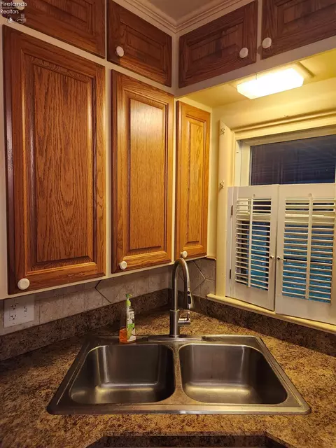 Kitchen - 542 Berlin Rd, Huron, OH 44839 photo 7 of 12