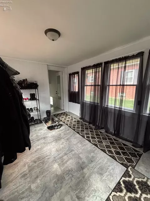 Other - 725 Myrtle Ave, Willard, OH 44890 photo 5 of 11