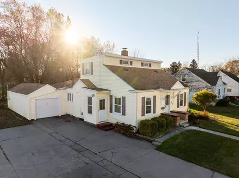 805 Harmon St, Fremont, OH 43420