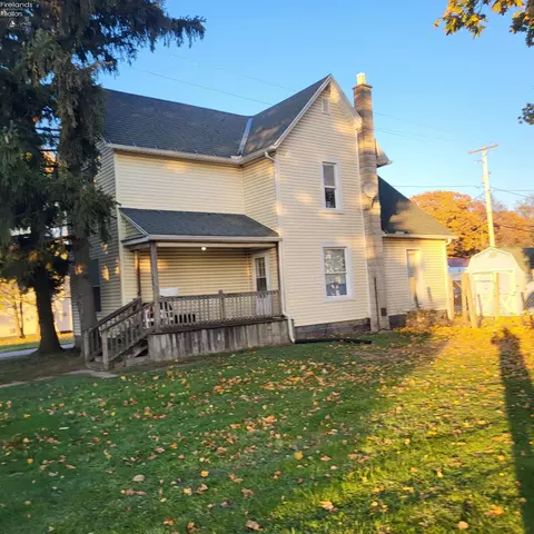 Exterior - 410 Keefer St, Willard, OH 44890 photo 1 of 3