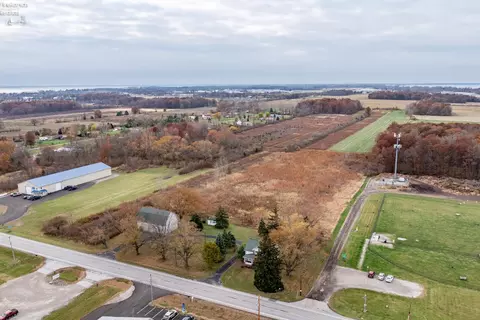 View/Area - 360 S Bridge Rd, Marblehead, OH 43440 photo 9 of 13