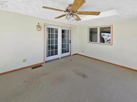 827 W Maple St, Clyde, OH 43410 photo 46
