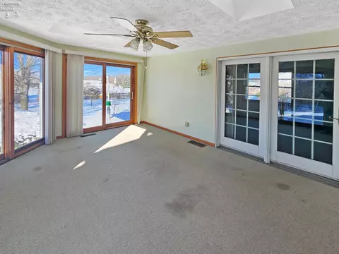 827 W Maple St, Clyde, OH 43410 photo 45