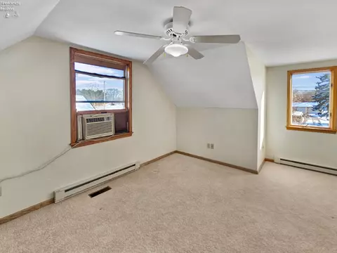 827 W Maple St, Clyde, OH 43410 photo 43